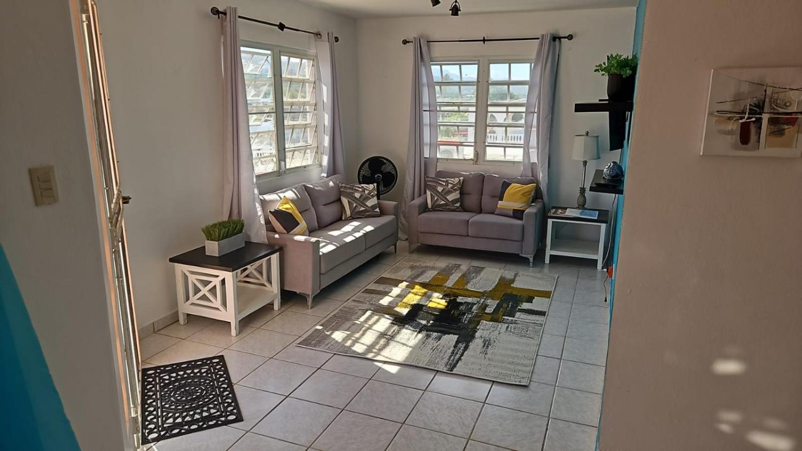 Cozy Cute Home 2Nd Floor Pay At The Property And We Have Many Method Of Payments Just Ask Us فاجاردو المظهر الخارجي الصورة
